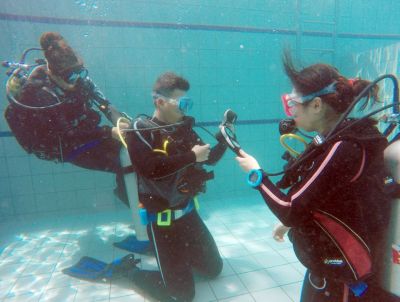 20161205230659-1_1800_0