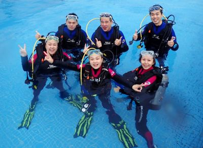 20161205234704-1_1800_0