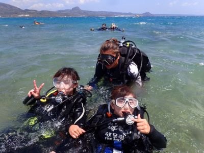 20161226114956-1_1800_0